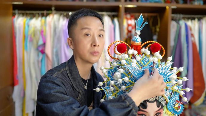 6000 opera faces in 17 years, listen to Zhang Jun's royal makeup artist talk about the most beautiful Chinese makeup