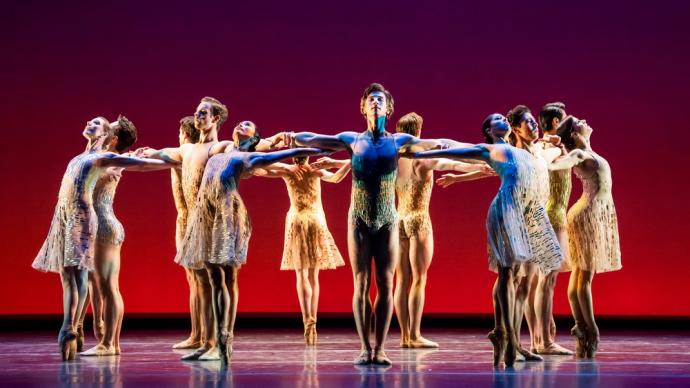 Yiqi moves forward | The explosive Kunqu opera "Six Records of a Floating Life" debuts online, and the Grand Theater has continuous good shows