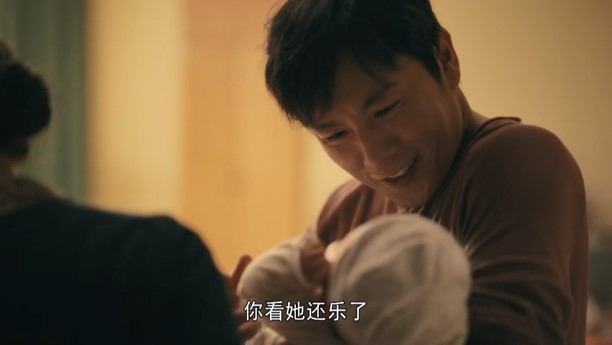 Xiao Lu (played by Qin Hao)