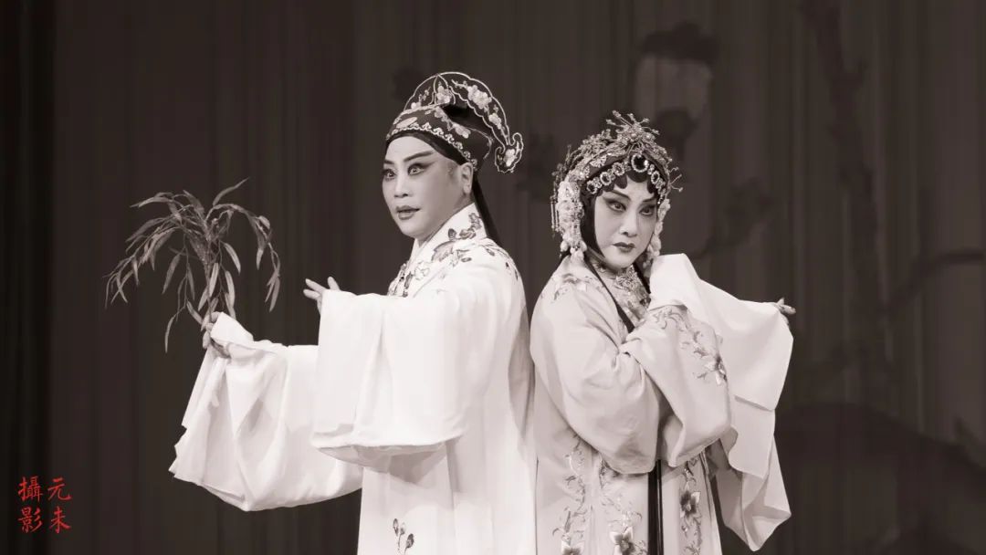 Hua Wenyi and Yue Meiti co-starred in "A Dream" in the master version of "The Peony Pavilion", 2014.12