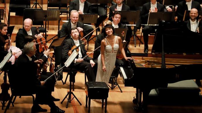 Challenging Rach's five piano works in one breath, Yuja Wang wants to run a "marathon" at Carnegie