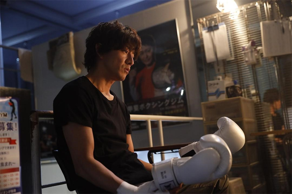 Takuya Kimura as Shogo Kirisawa