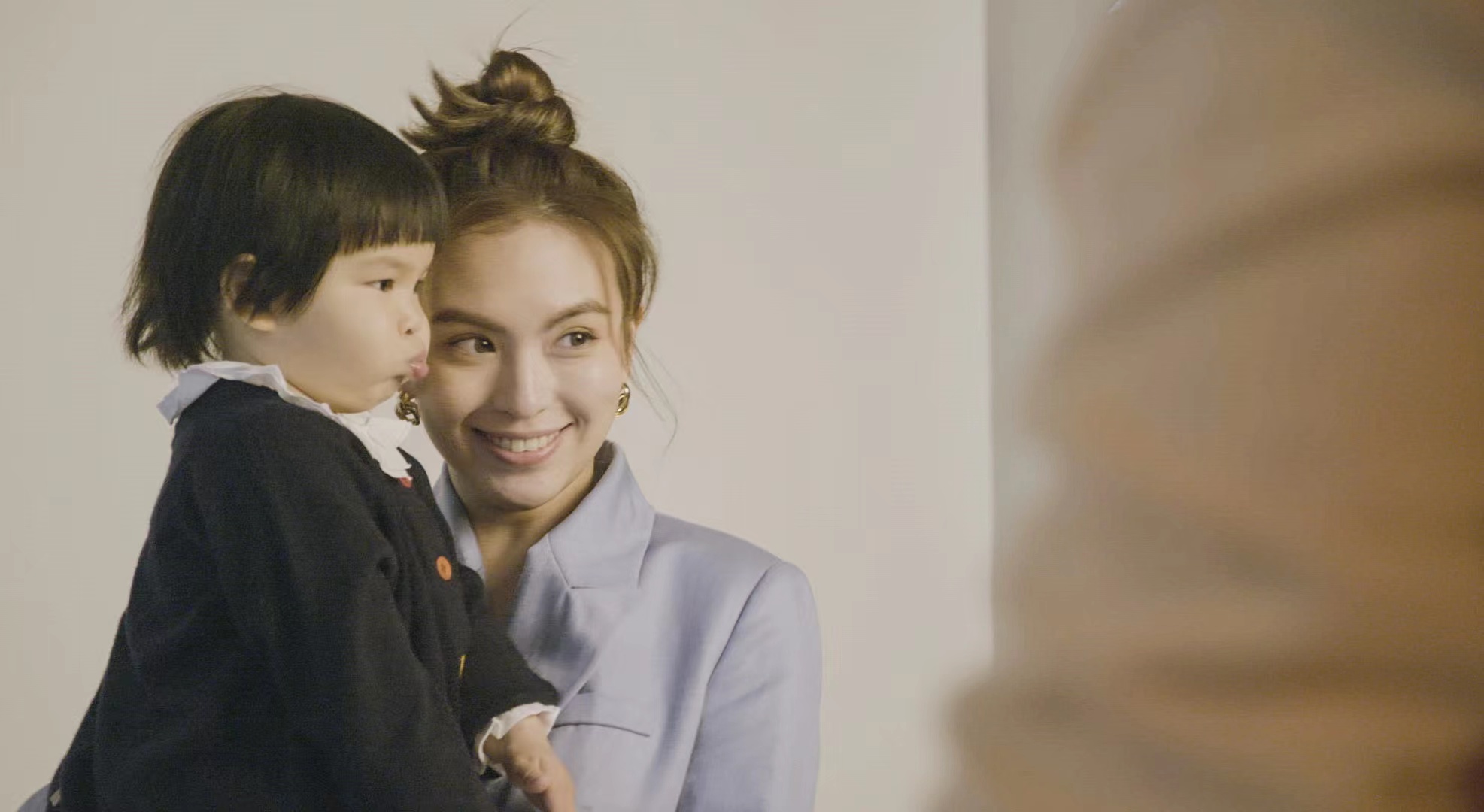 "Becoming a Mom" stills