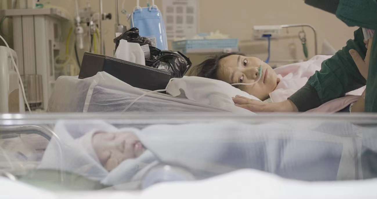 "Becoming a Mom" stills
