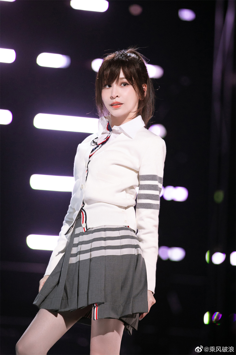 Wang Xinling on the first stage of "Riding the Wind and Waves"