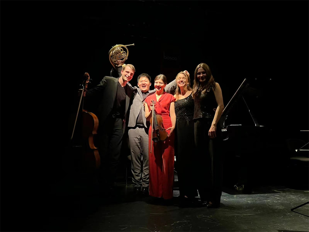 Beginning at the end of April, Zeng Yun will participate in the ARD competition winners tour in Germany, together with the 2019 and 2021 ARD competition winners, including a cello, a violin and a pair of pianos.