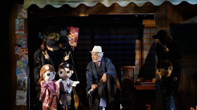 The Oriental Art Center opens the midsummer reenactment, and the drama "Resolving Worry Grocery Store" returns