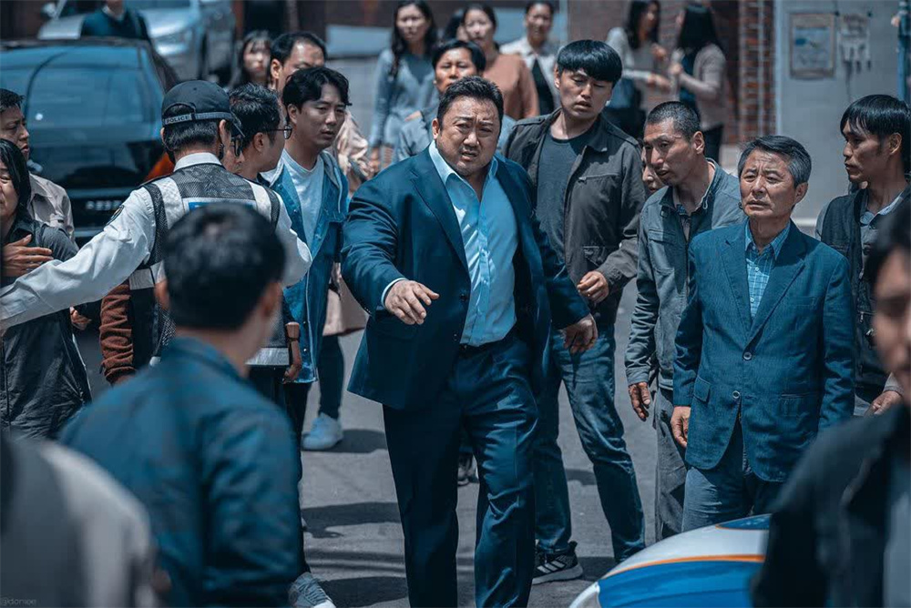 "Criminal City 2" stills