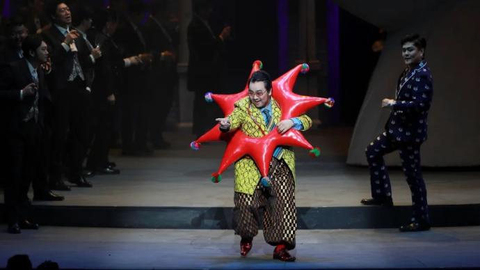 Tribute to and surpass, Central Opera House brand new interpretation of "Rigoletto"