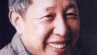 Li Xipu, the director of "Creating the World" and "Out of Xibaipo", died at the age of 81