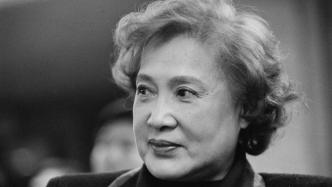 On the first anniversary of Qin Yi's death, Shanghai filmmakers deeply cherish the memory of this "people's artist"