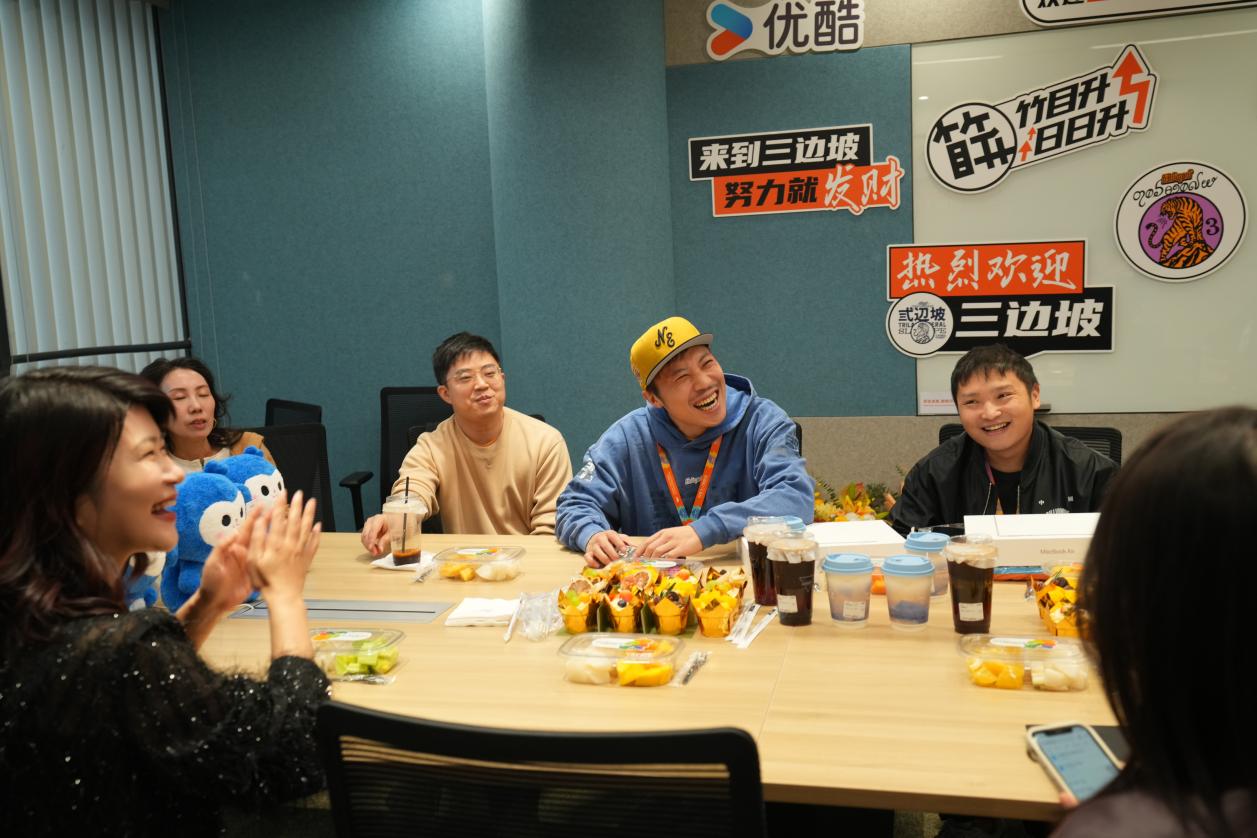 “The Three Border Slopes” has launched on Youku, and the director of “The Edge of Water” has joined Alibaba's cultural entertainment division.