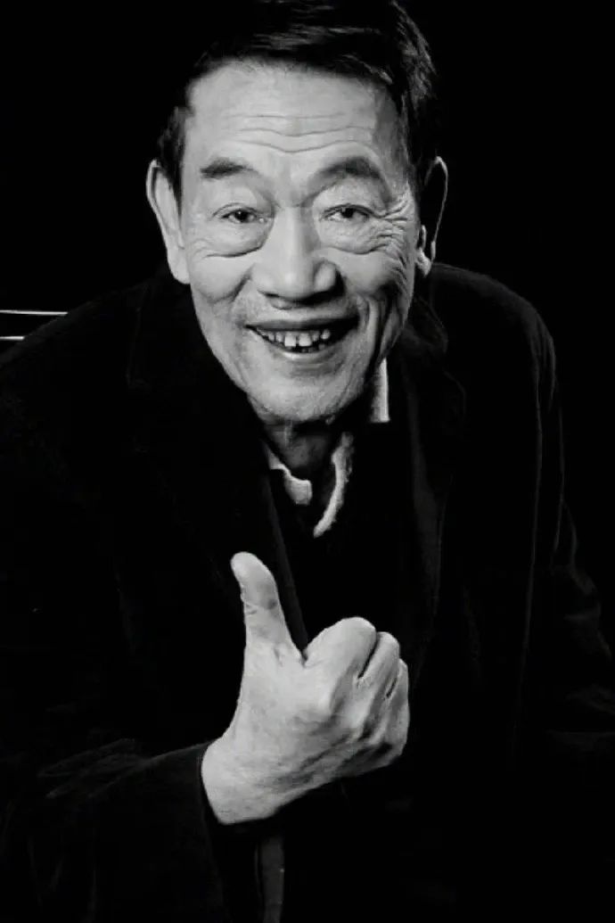 Crosstalk artist Yang Shaohua passed away, Tianjin Quyi Troupe issued a statement to mourn