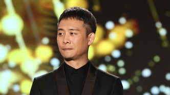Zhang Yi was rated as a first-class actor and has won many awards such as Huabiao, Golden Rooster, and Hundred Flowers.