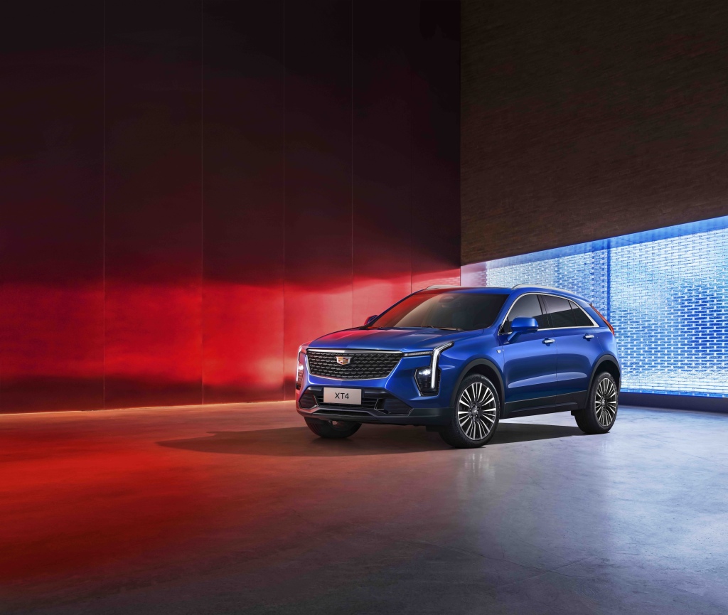 Cadillac XT4 launches in three mid-size luxury SUV trims