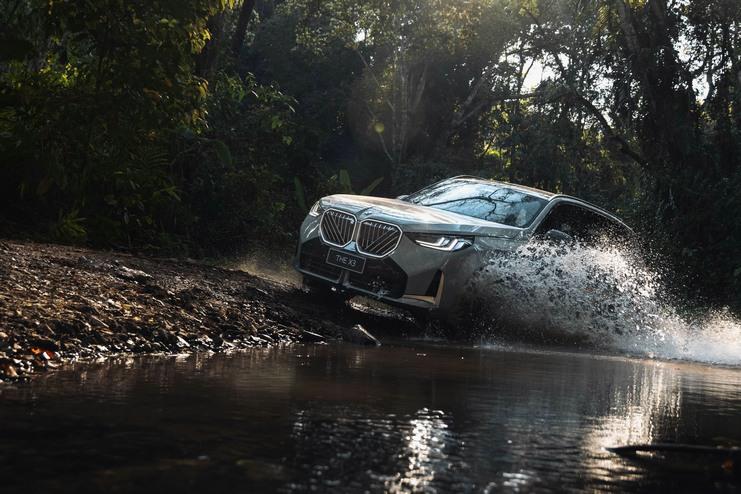 Test drive | The new BMW X3 long wheelbase version: can climb a 49-degree slope and understands your "secret glances"