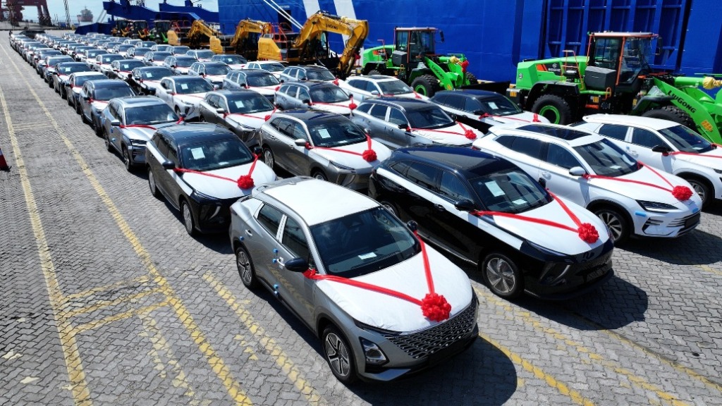 China's auto exports will be hot and imports will be sluggish in 2024, but Lexus will grow against the trend