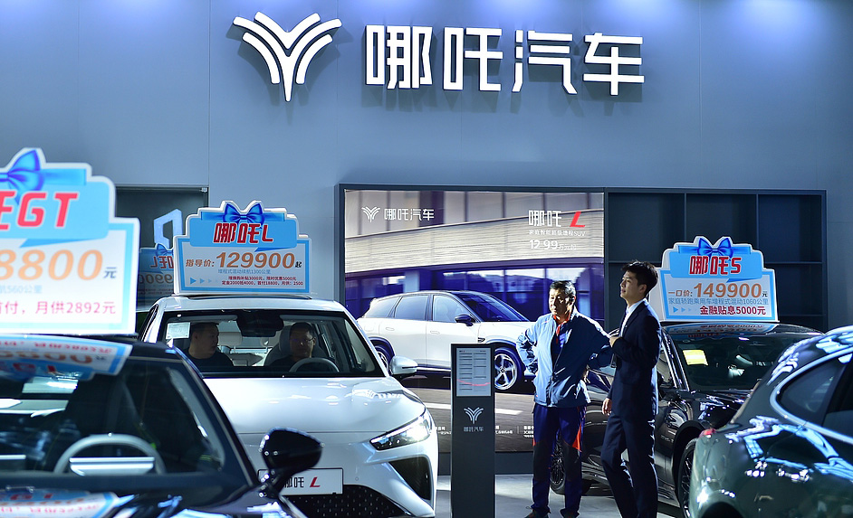 Viewpoint Express | New Forces Strive to Survive, Joint Venture Car Manufacturers Seek Transformation