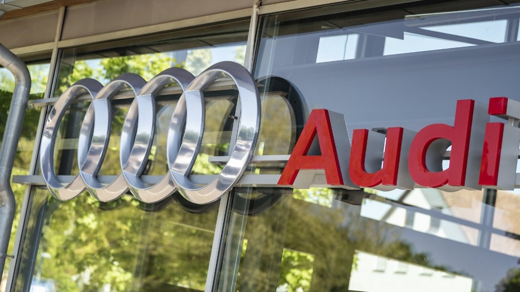 Audi drops plan to end fuel-car sales by 2033