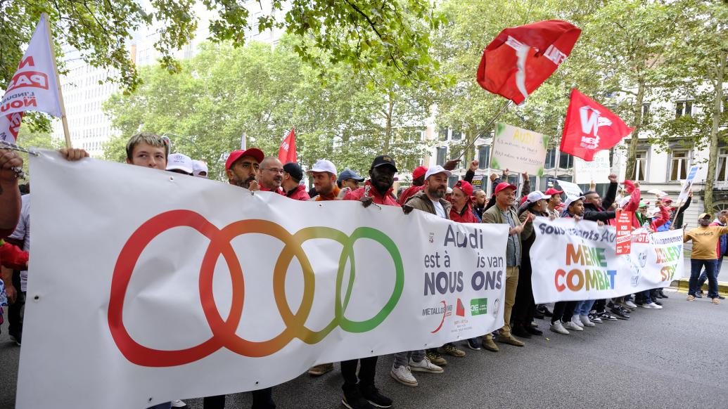 Audi Q3 Operating Profit Plunges 90% as Cuts Loom