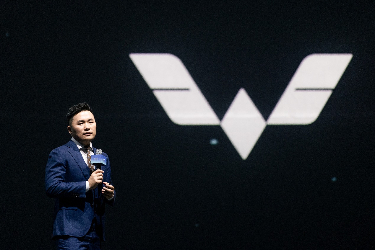 Less than half a year after joining the company, Zhou Ying, the "youngest brand general manager of SAIC Group", was reported to have resigned