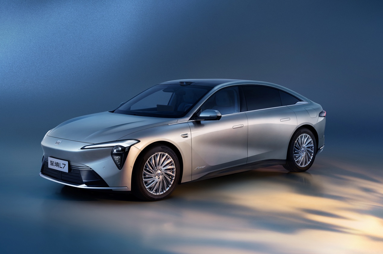 Official announcement of the Zhijing L7 helps Buick move towards a "new realm" of luxury smart electric travel experience