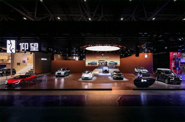 The entire vehicle series was unveiled at the Guangdong-Hong Kong-Macao Greater Bay Area Auto Show, and the cars were both "new" and "entering the water"