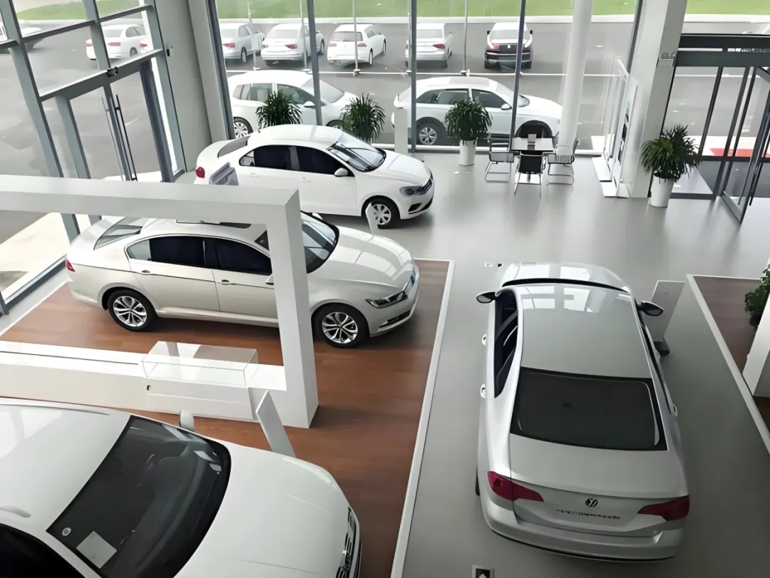 Inventory "crushes" dealers