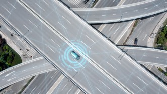 Drivers Remain First Responsible for Smart Driving Safety