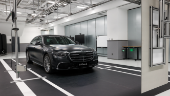 In the fast-food car-making culture, how do car inventors conduct research and development?