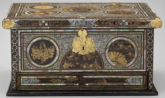 box inlaid with fritillary