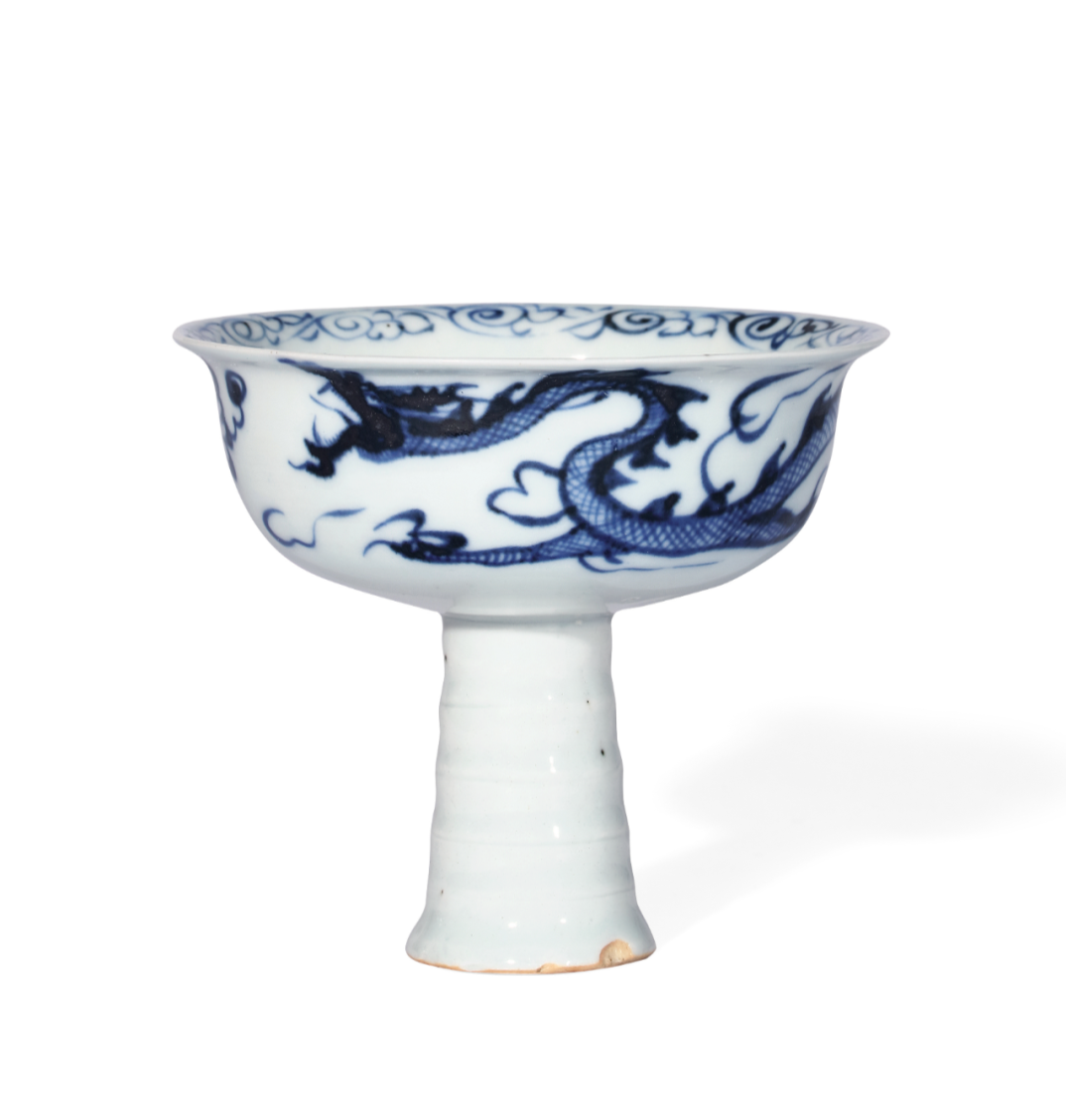 Yuan Dynasty blue and white outer blue and white inner moulded dragon pattern high foot target cup ten-faced Lingbi mountain residence
