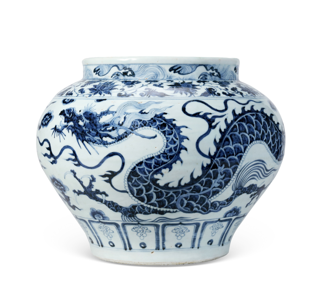 Yuan blue and white water wave, cloud, dragon and lotus pattern pot