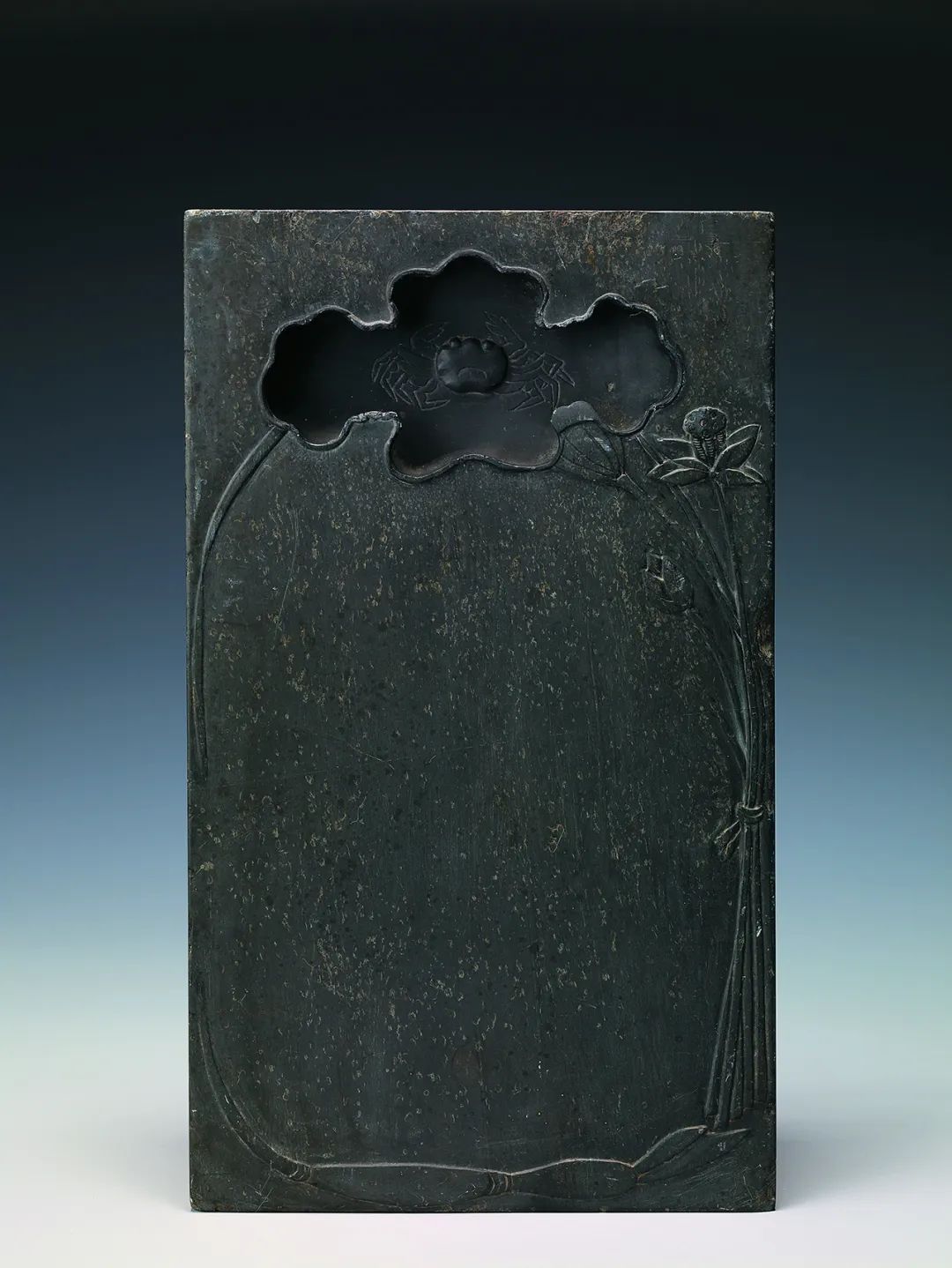 Qing Dynasty Qing Interesting Caviar Pattern She Inkstone in Lotus Pond Collection of Zhejiang Provincial Museum